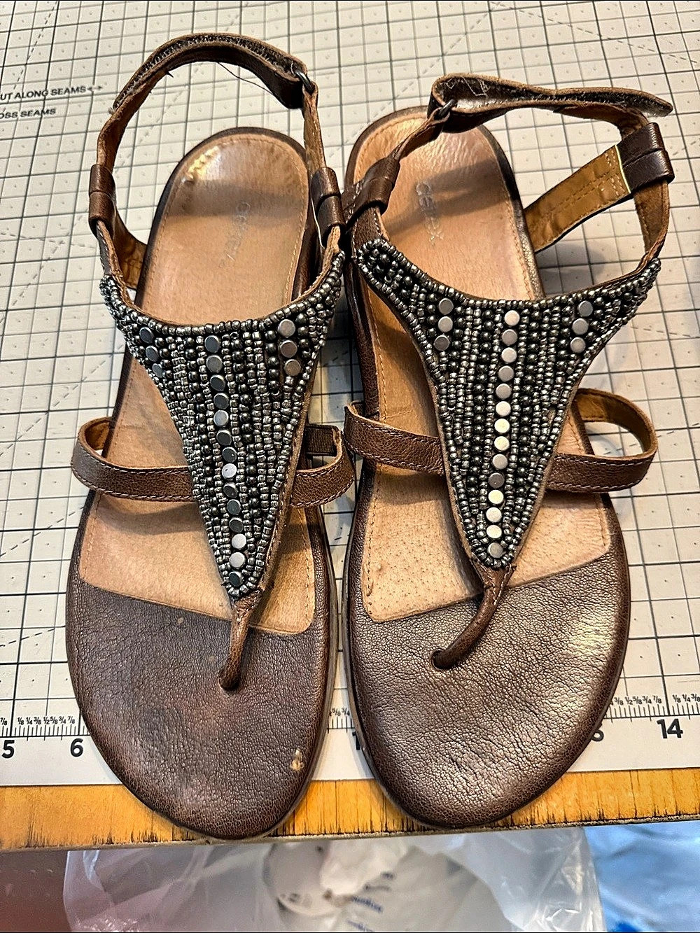 Aetrex Sheila Embellished Leather Sandals Brown & Silver EU 40
